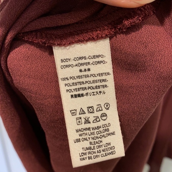 Free People Tiered Flowy Peasant Style Burgundy Blouse EUC - Picture 9 of 12